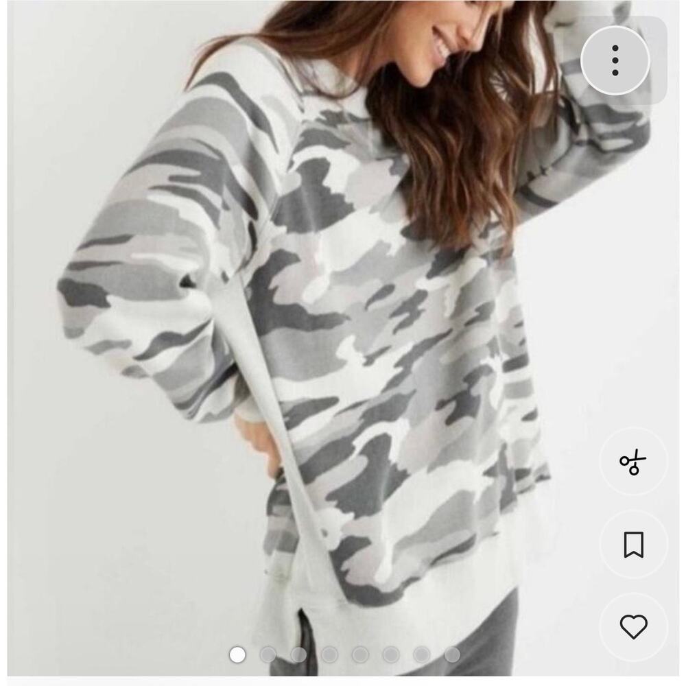 Aerie Camo Crewneck Sweatshirt Gray Size XS